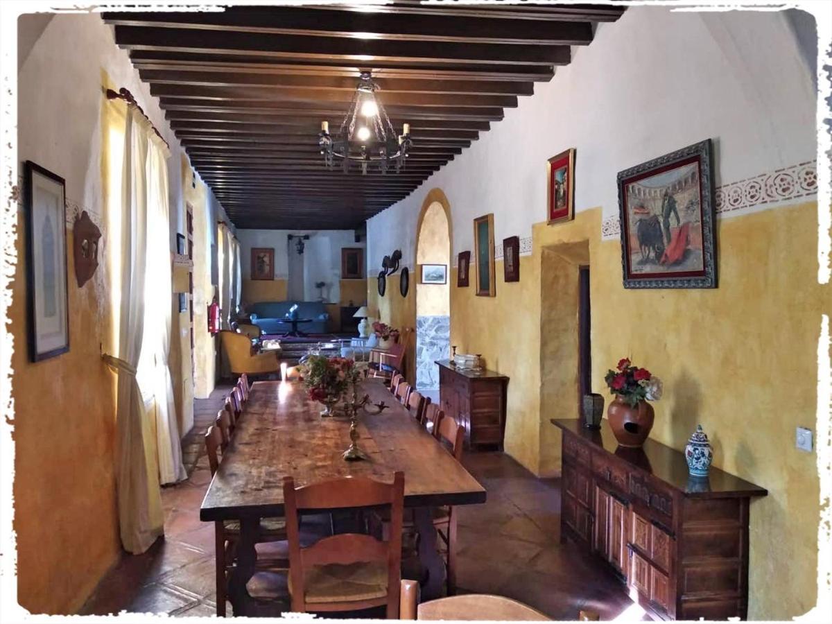 Cortijo Casas Viejas Villa Malaga Exterior photo