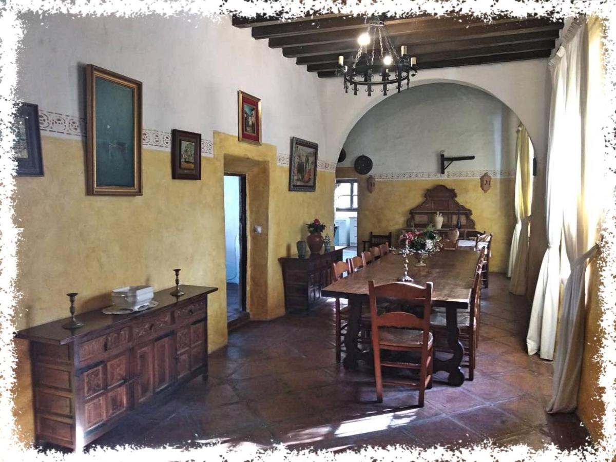 Cortijo Casas Viejas Villa Malaga Exterior photo